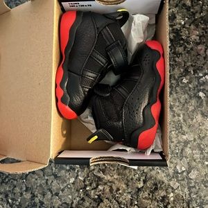 Infant Jordan sneakers. Black and red. Size 4